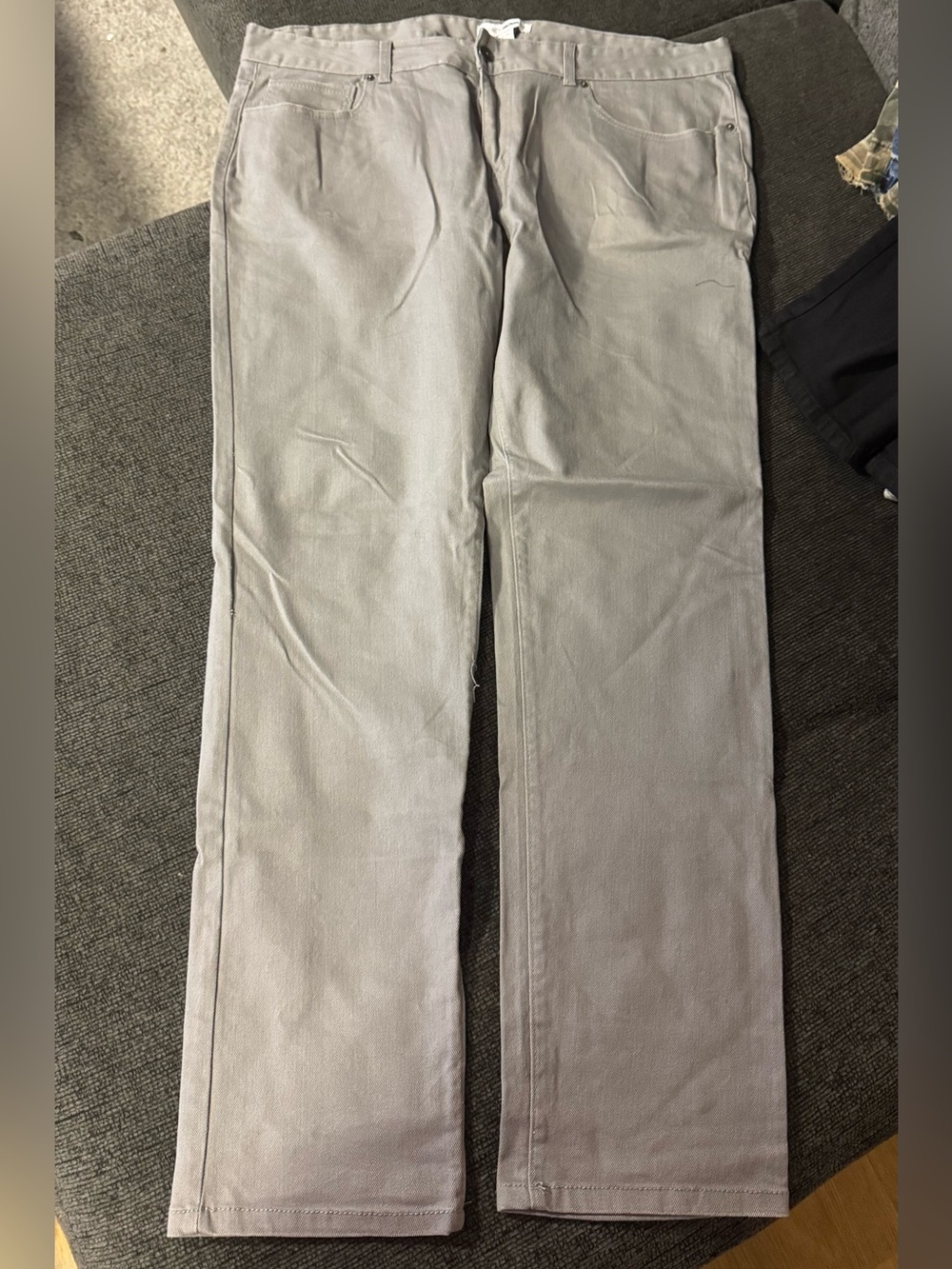 Fashion Nova Men's Chino Pants in Light Gray